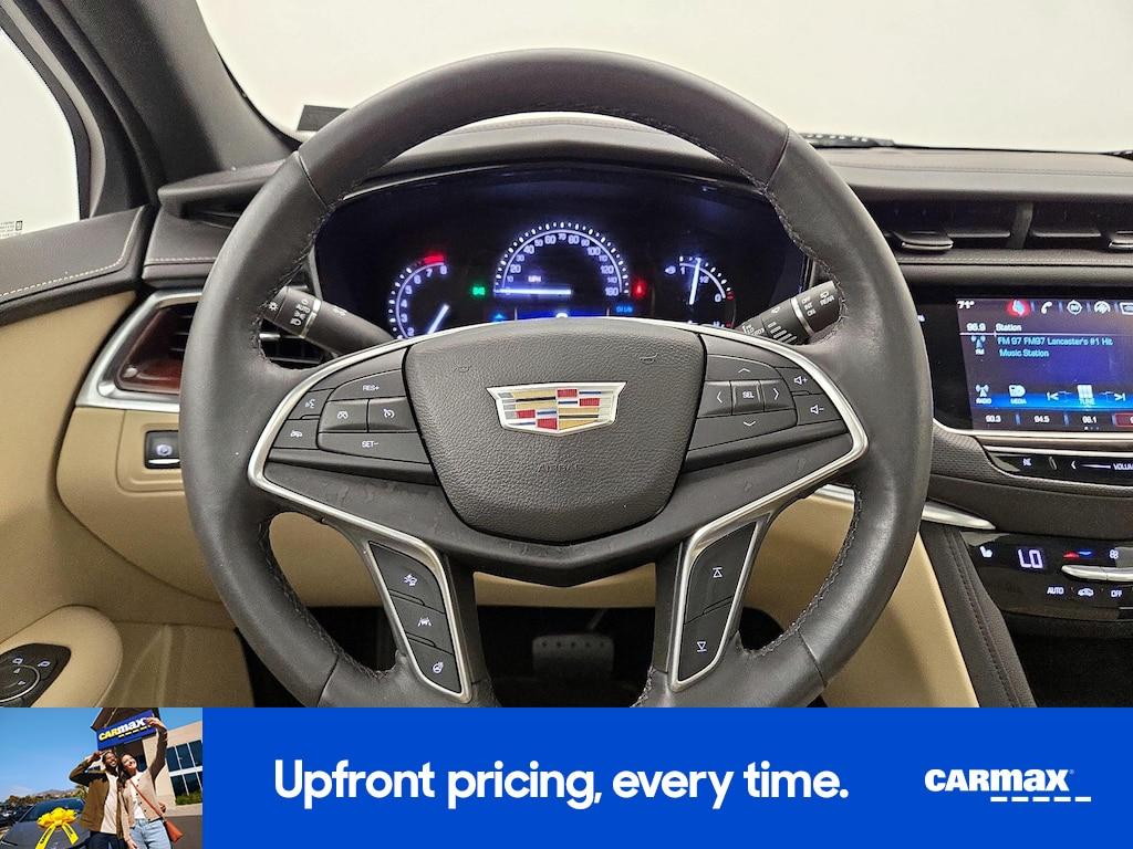used 2017 Cadillac XT5 car, priced at $23,998