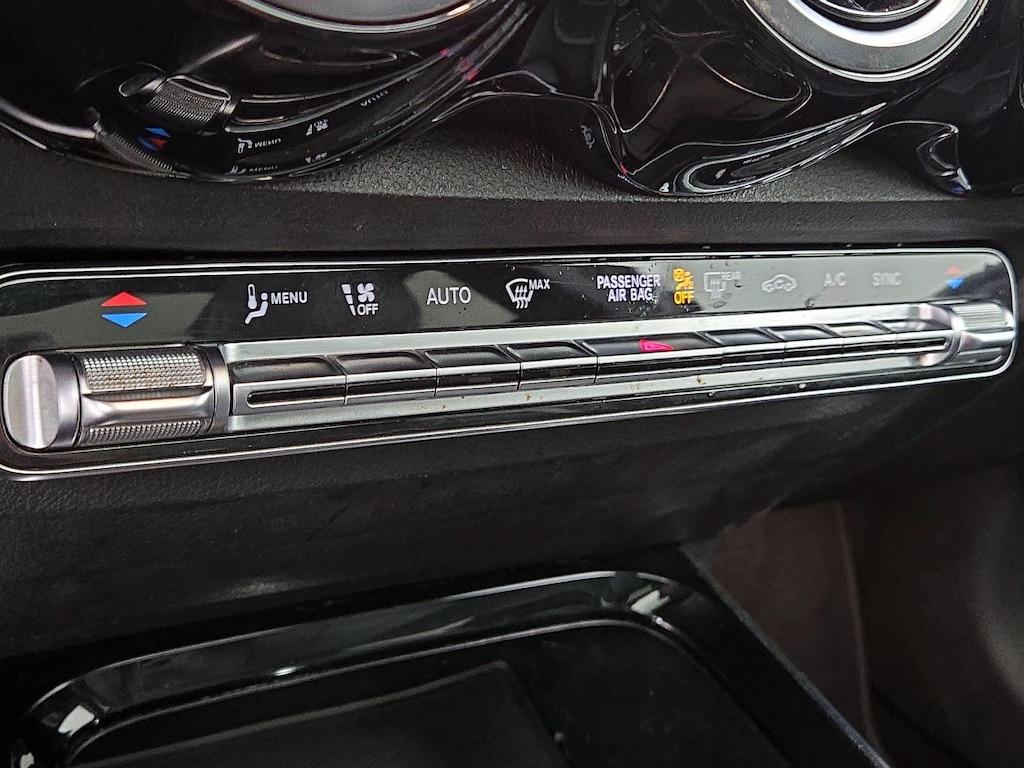 used 2021 Mercedes-Benz GLB 250 car, priced at $25,998