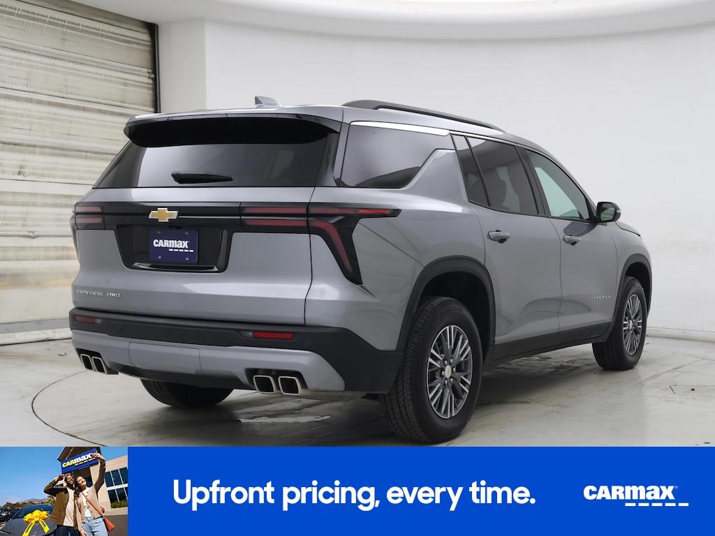 used 2025 Chevrolet Traverse car, priced at $37,998