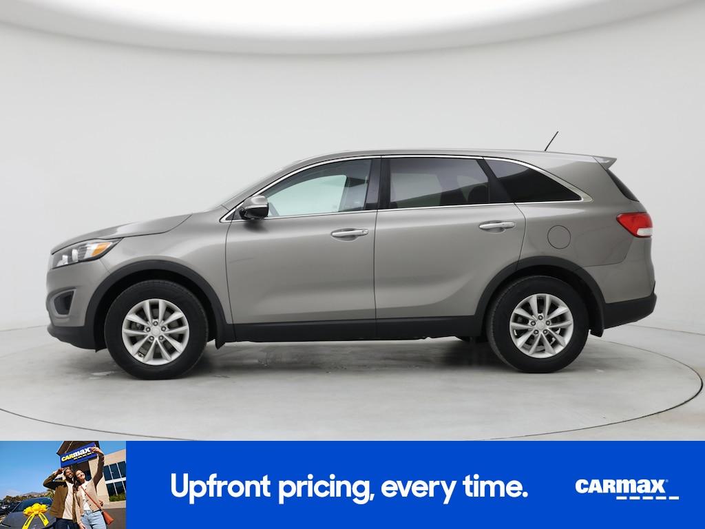 used 2016 Kia Sorento car, priced at $14,998