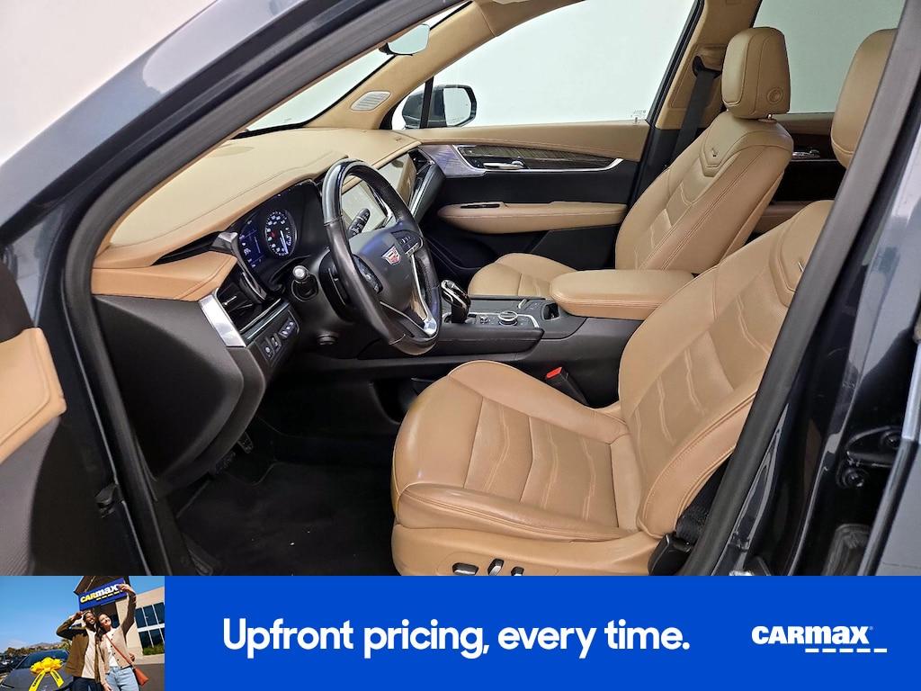 used 2020 Cadillac XT6 car, priced at $29,998