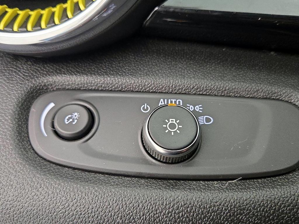 used 2025 Chevrolet Trax car, priced at $23,998