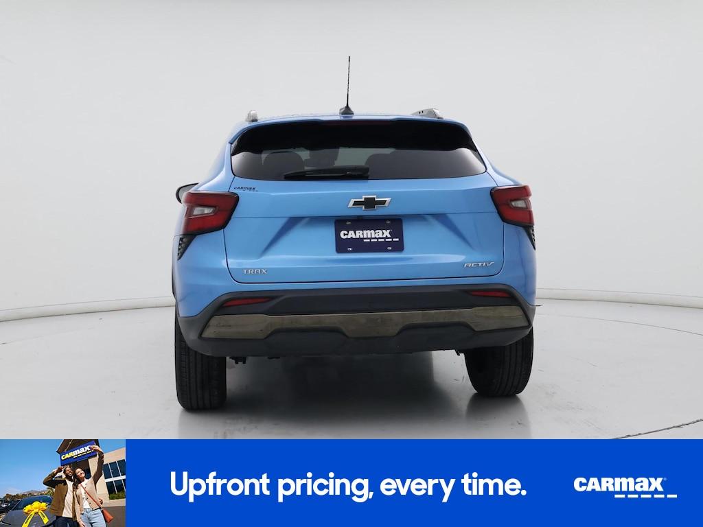 used 2025 Chevrolet Trax car, priced at $23,998