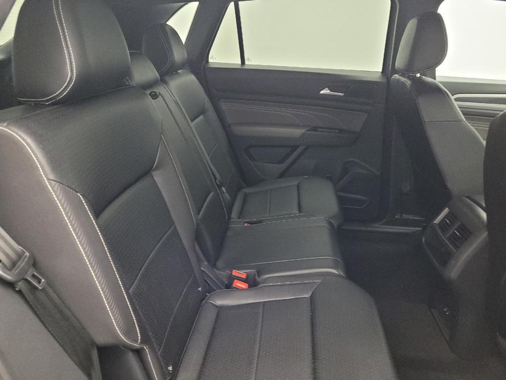 used 2021 Volkswagen Atlas Cross Sport car, priced at $23,795