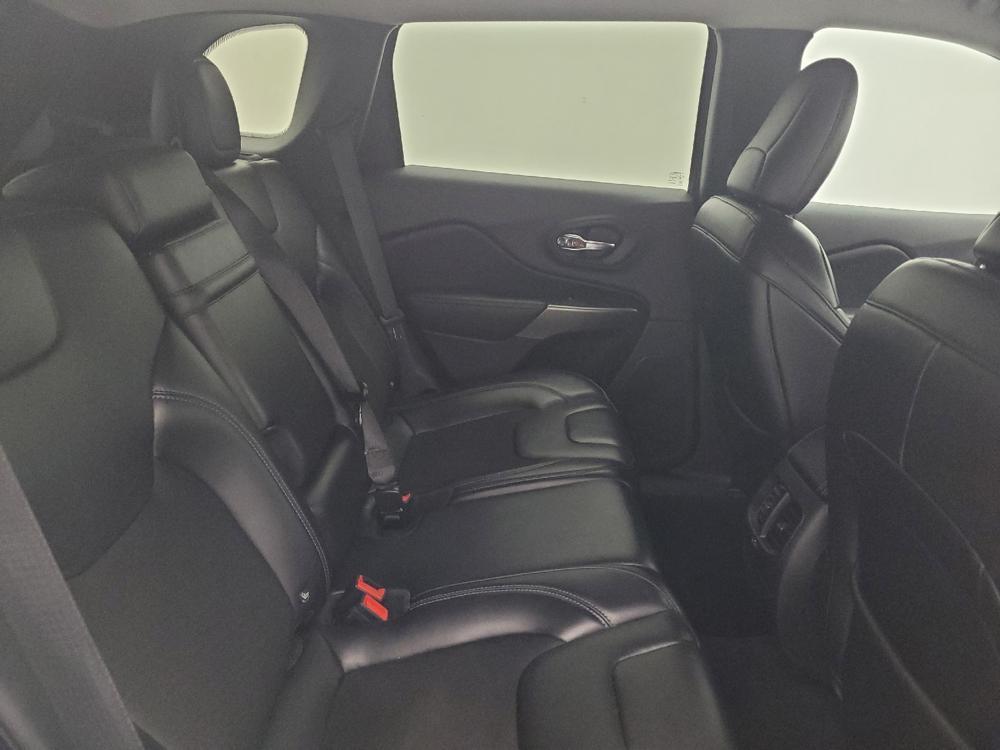 used 2019 Jeep Cherokee car, priced at $16,795