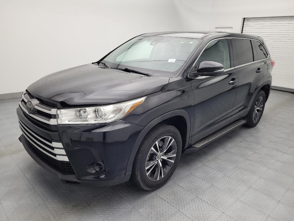 used 2019 Toyota Highlander car, priced at $22,495