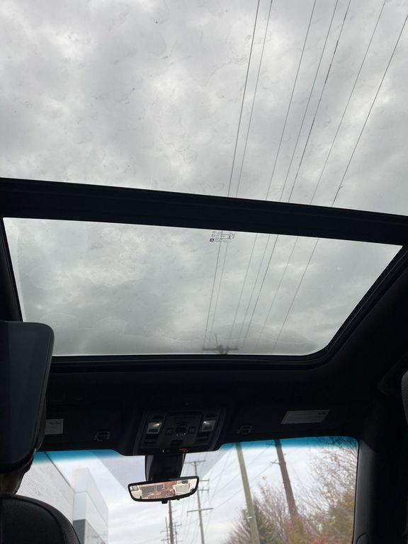 used 2021 GMC Yukon XL car, priced at $25,977