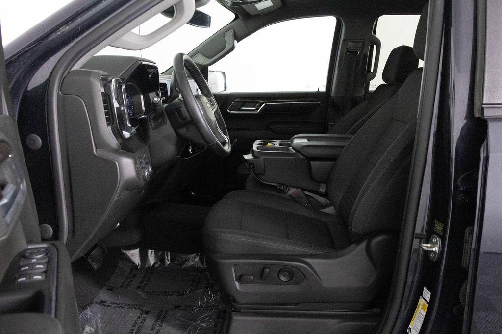 used 2023 Chevrolet Silverado 1500 car, priced at $33,852