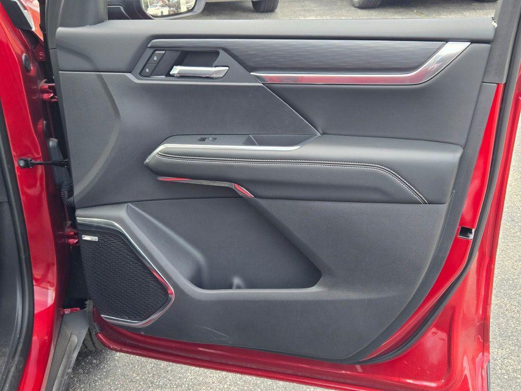new 2025 GMC Acadia car, priced at $44,036