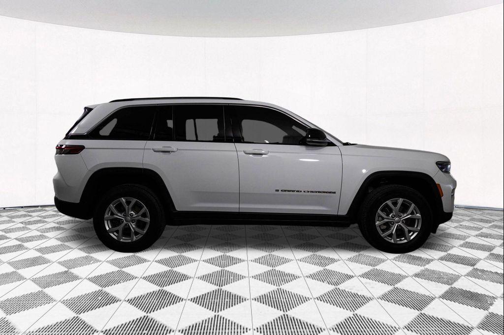used 2023 Jeep Grand Cherokee car, priced at $26,517