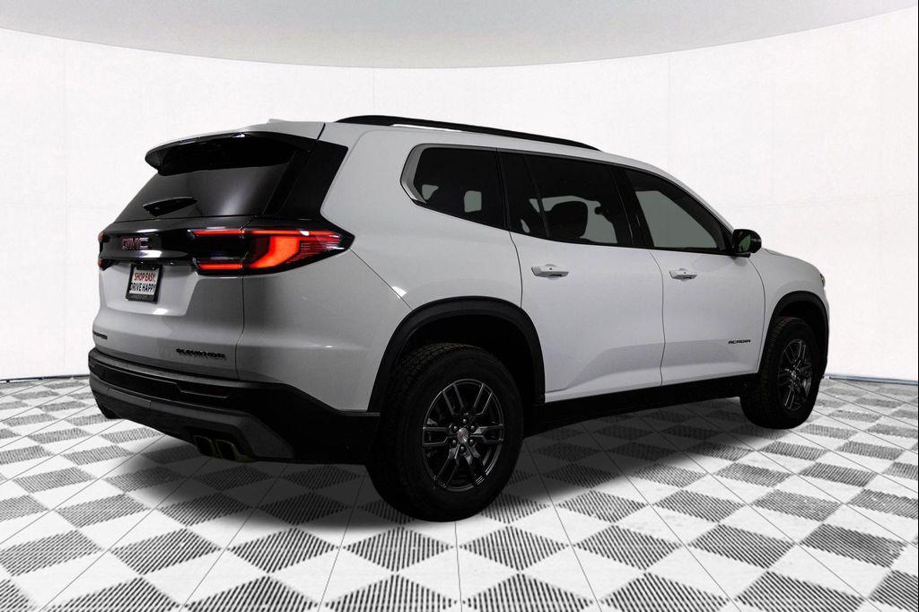 used 2025 GMC Acadia car, priced at $36,995
