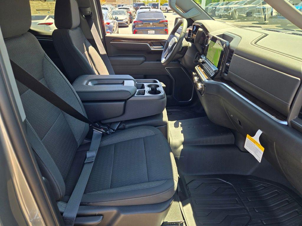 new 2026 GMC Sierra 1500 car, priced at $45,436