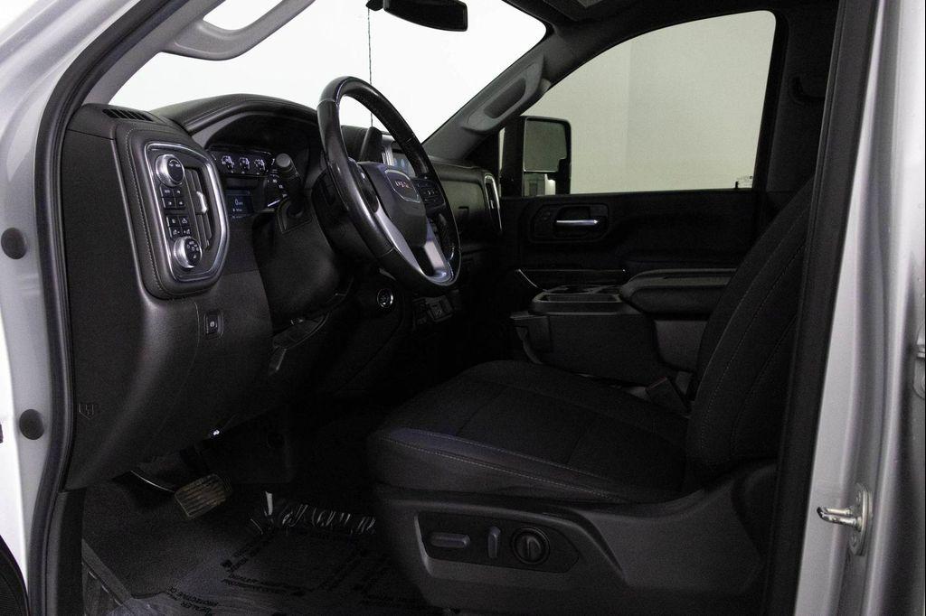 used 2022 GMC Sierra 2500 car, priced at $45,108