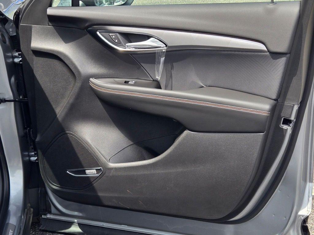 new 2026 Buick Envision car, priced at $45,872