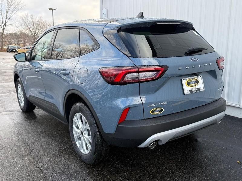 new 2026 Ford Escape car, priced at $32,400
