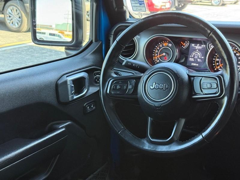 used 2022 Jeep Wrangler Unlimited car, priced at $29,261