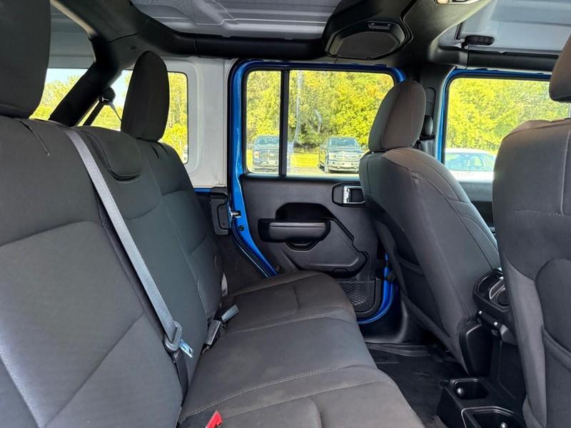 used 2022 Jeep Wrangler Unlimited car, priced at $29,261