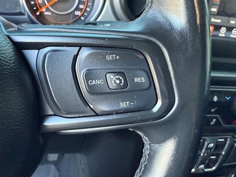 used 2022 Jeep Wrangler Unlimited car, priced at $29,261