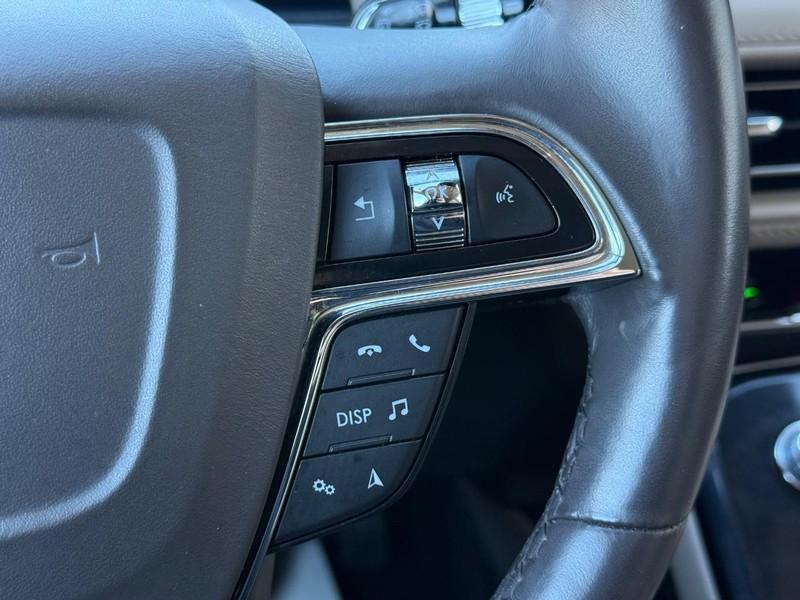 used 2023 Lincoln Nautilus car, priced at $38,980