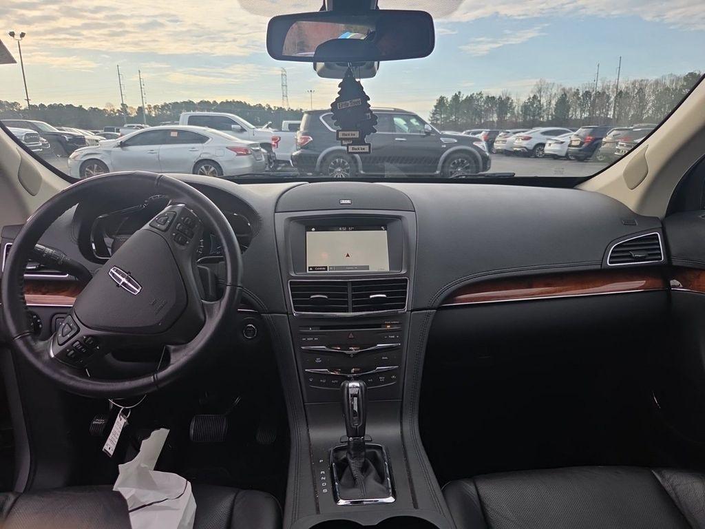 used 2018 Lincoln MKT car, priced at $20,900