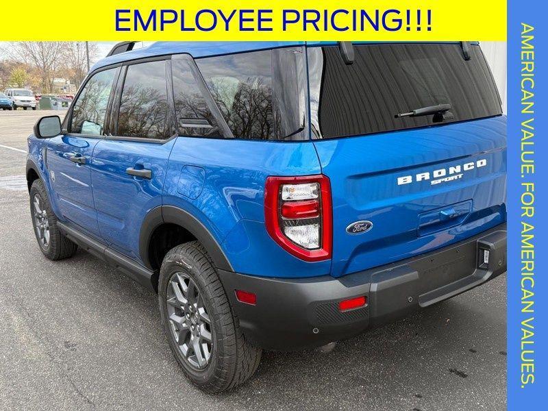 new 2025 Ford Bronco Sport car, priced at $33,654