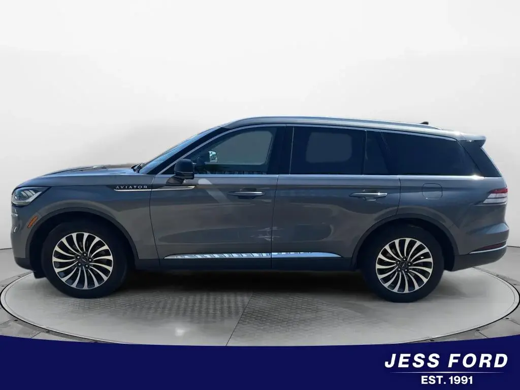 used 2023 Lincoln Aviator car, priced at $42,549