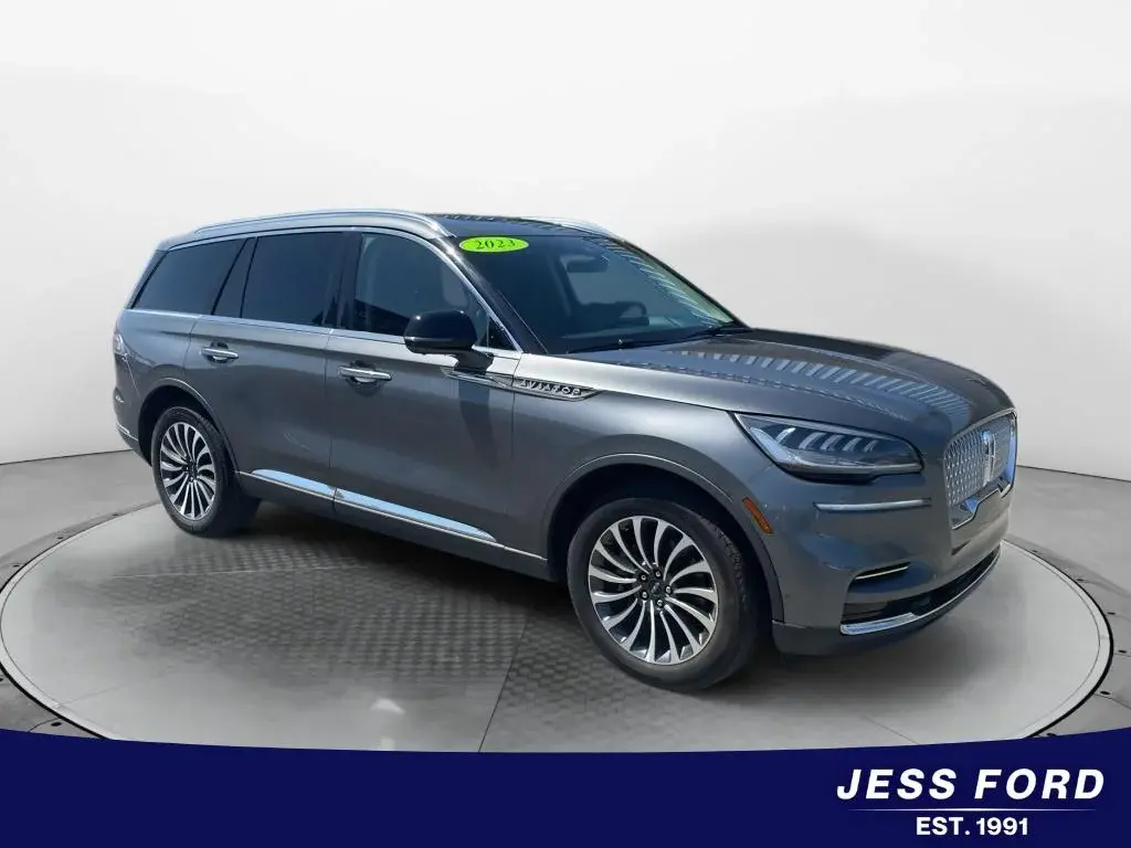 used 2023 Lincoln Aviator car, priced at $42,549