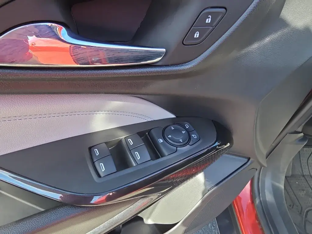 used 2024 Chevrolet Trax car, priced at $18,262