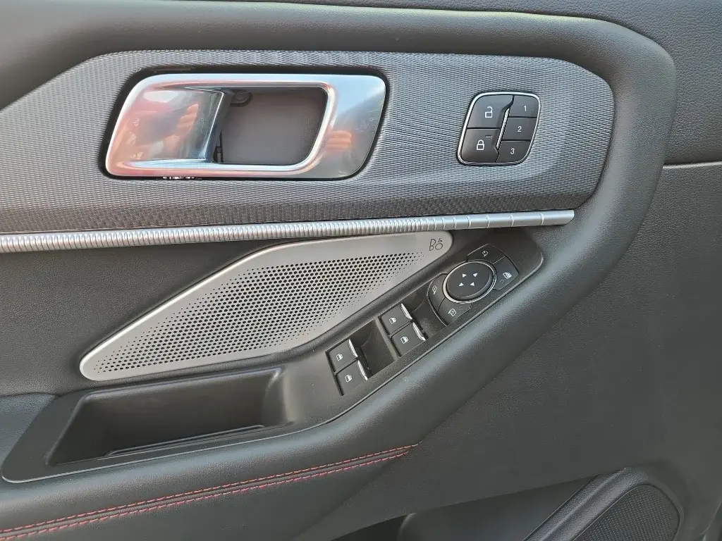 used 2025 Ford Explorer car, priced at $50,947