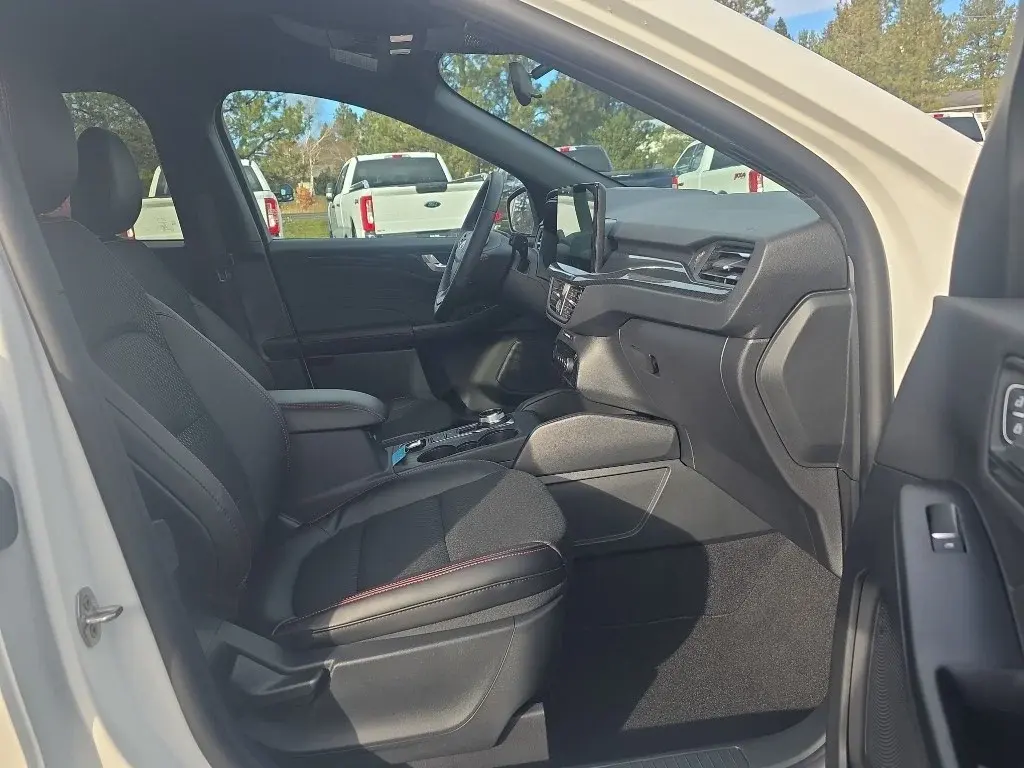 new 2026 Ford Escape car, priced at $33,898