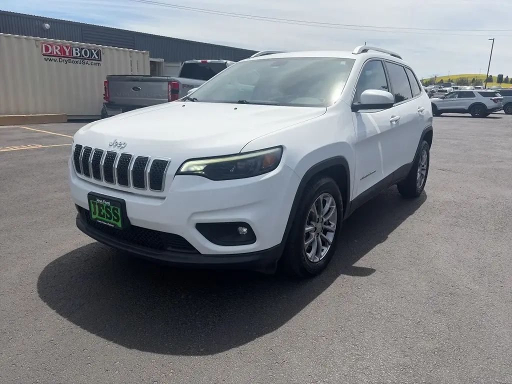 used 2019 Jeep Cherokee car, priced at $16,510