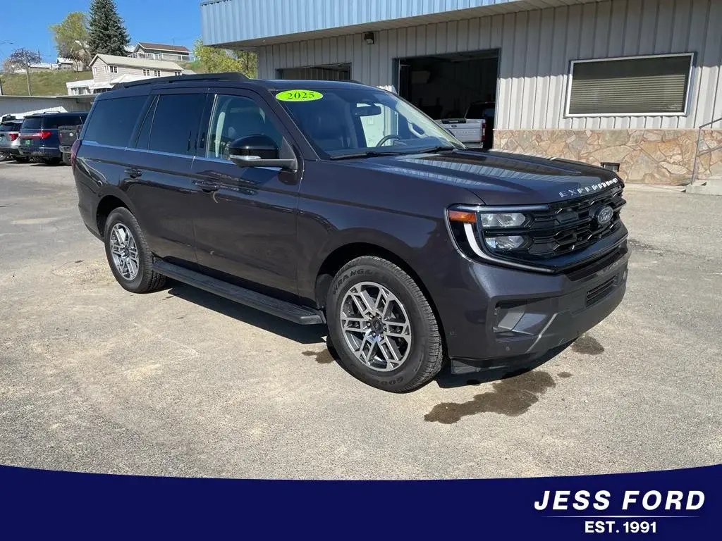 used 2025 Ford Expedition car, priced at $53,949