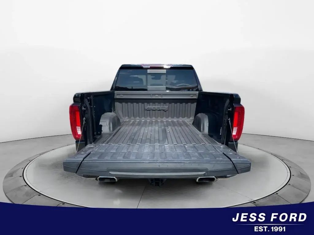 used 2022 GMC Sierra 1500 Limited car, priced at $37,843