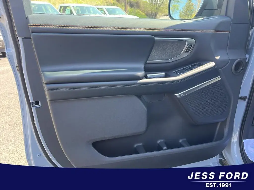 used 2025 Ford Expedition car, priced at $72,377
