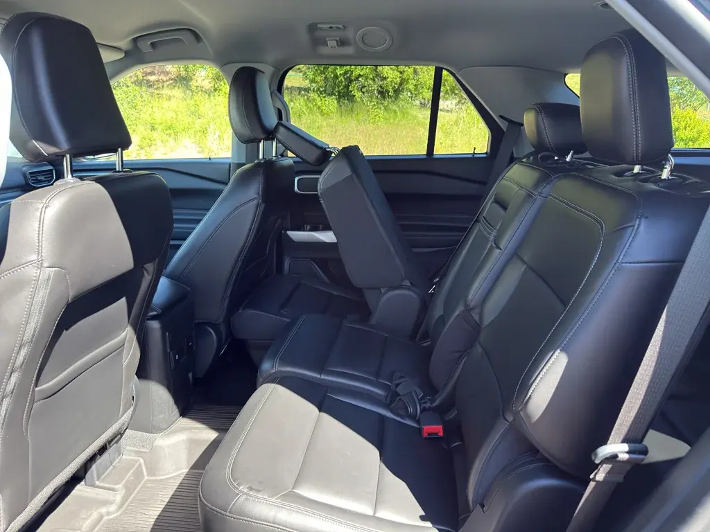 used 2022 Ford Explorer car, priced at $33,372