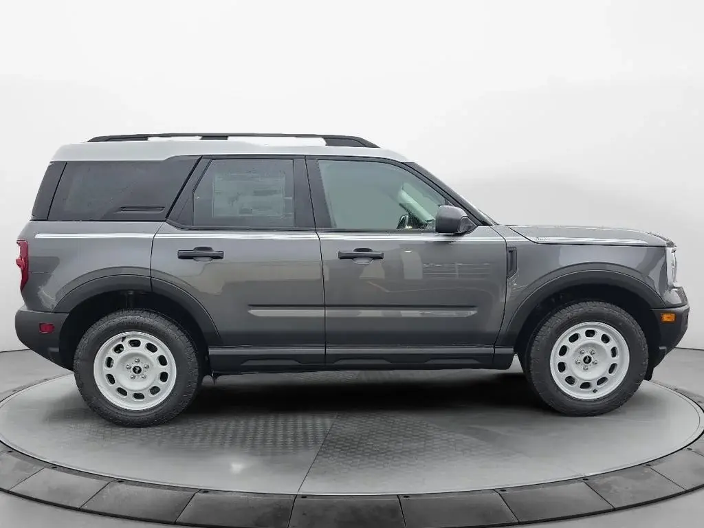 new 2025 Ford Bronco Sport car, priced at $33,536