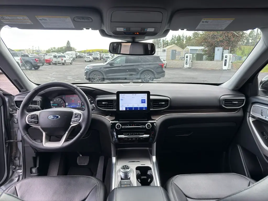 used 2024 Ford Explorer car, priced at $36,671