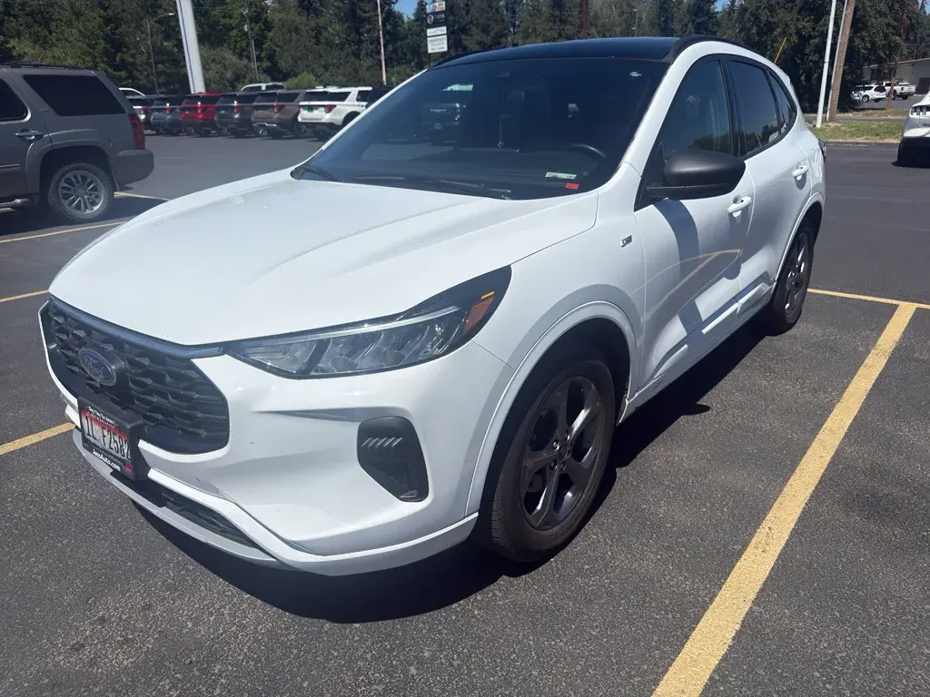 used 2023 Ford Escape car, priced at $21,689