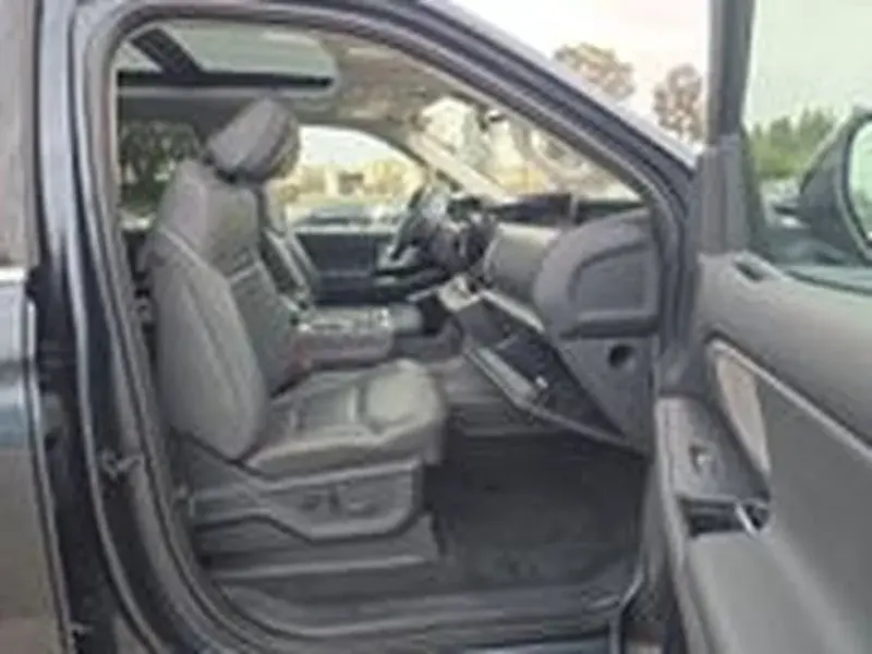 used 2025 Ford Expedition Max car, priced at $57,629