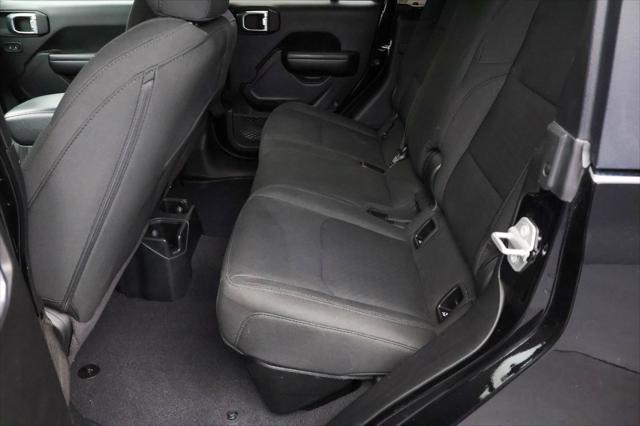 2021 Black Clearcoat Jeep Gladiator