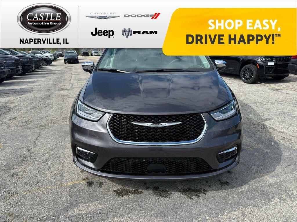 used 2023 Chrysler Pacifica car, priced at $27,390
