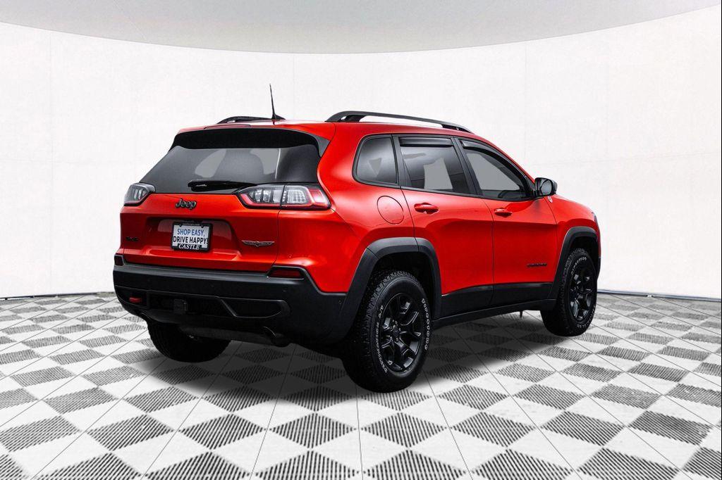 used 2019 Jeep Cherokee car, priced at $18,277
