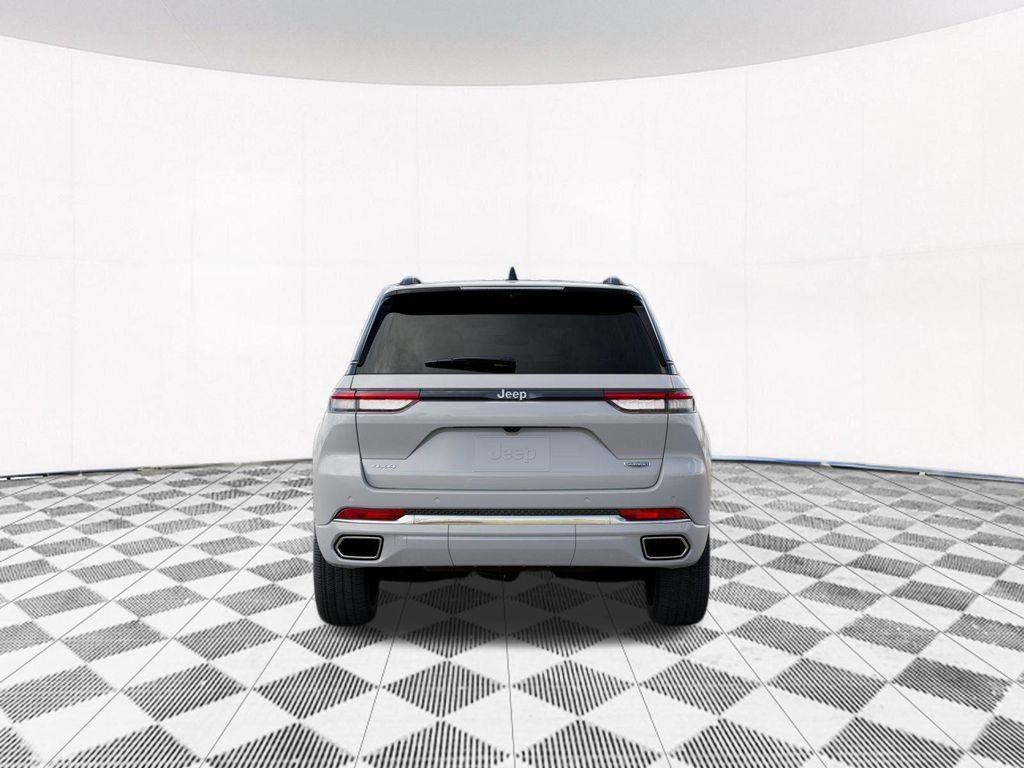 new 2025 Jeep Grand Cherokee car, priced at $57,810