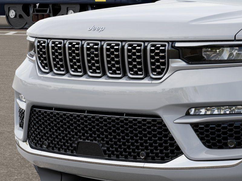 new 2025 Jeep Grand Cherokee car, priced at $57,810
