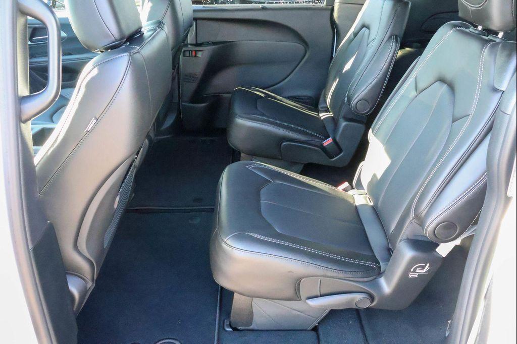 new 2026 Chrysler Pacifica car, priced at $37,853
