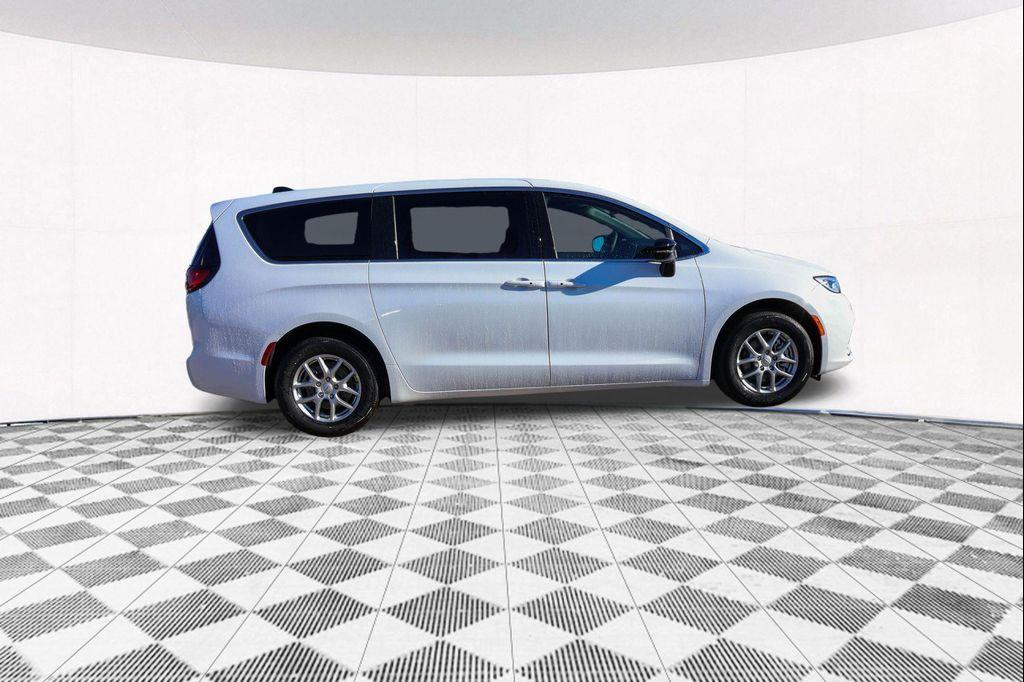 new 2026 Chrysler Pacifica car, priced at $37,853