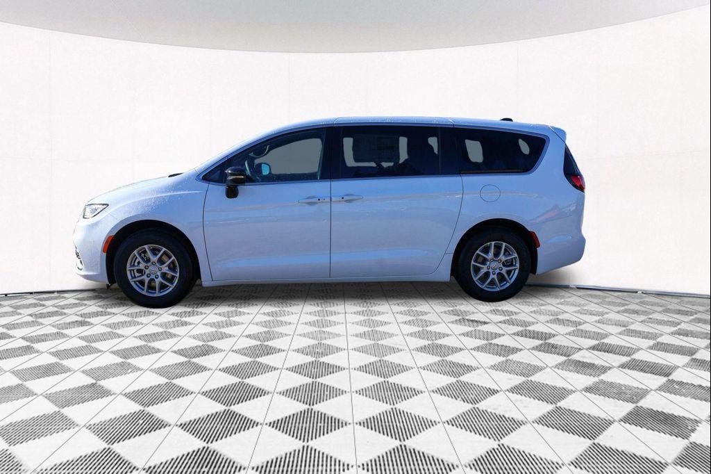 new 2026 Chrysler Pacifica car, priced at $37,853
