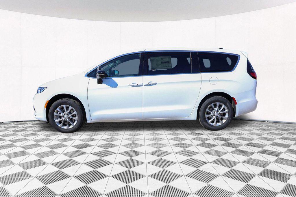 new 2026 Chrysler Pacifica car, priced at $42,774