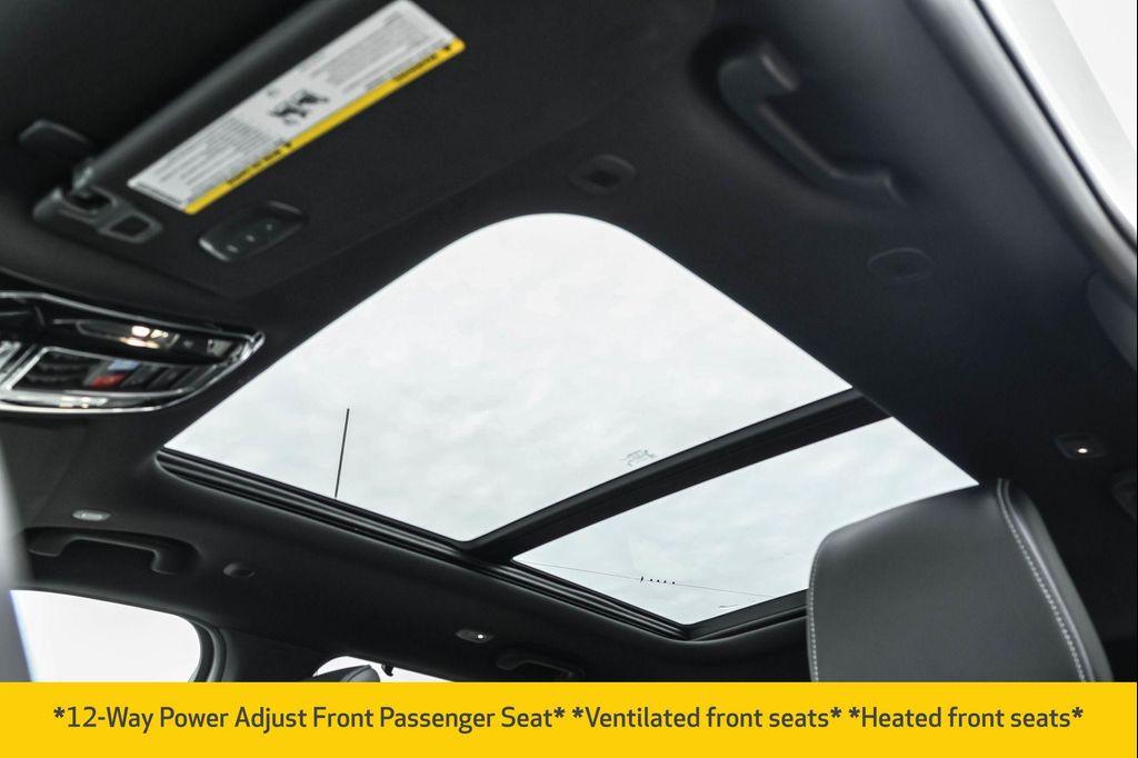 new 2025 Jeep Grand Cherokee car, priced at $49,977