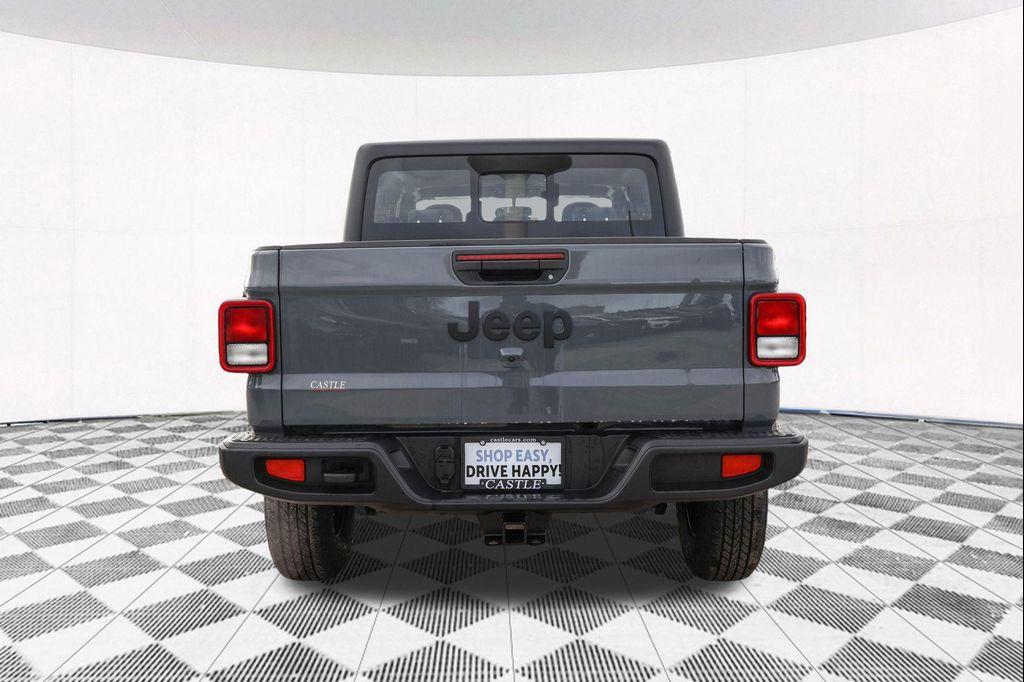 new 2026 Jeep Gladiator car, priced at $36,480